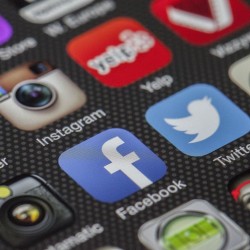 Social Media Logos und Buttons